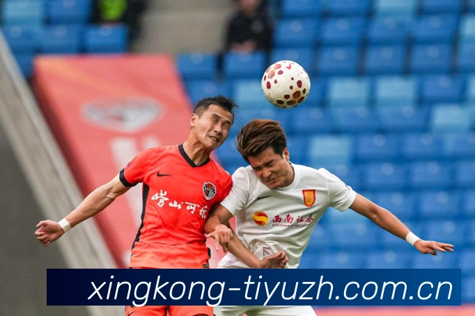 莱昂纳德快船生涯第二五二次单场得分二十超越布兰德升队史第四位赛场复盘:最新赛事动态与深度分析 莱昂纳德快船生涯第二五二次单场得分二十超越布兰德升队史第四位赛场复盘:最新赛事动态与深度分析